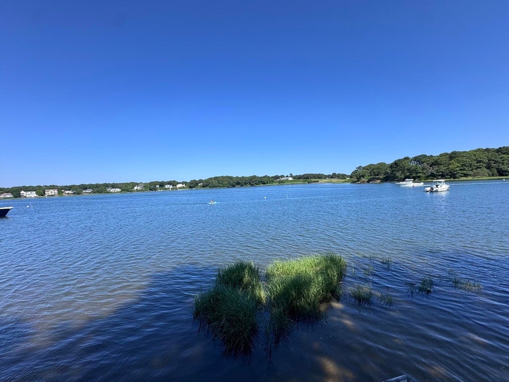 33 Horsefoot Rd, Dennis, MA, 33 Horsefoot Rd, Dennis, MA Photo #6
