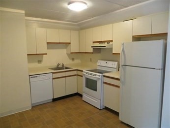 131 Franklin Street 302