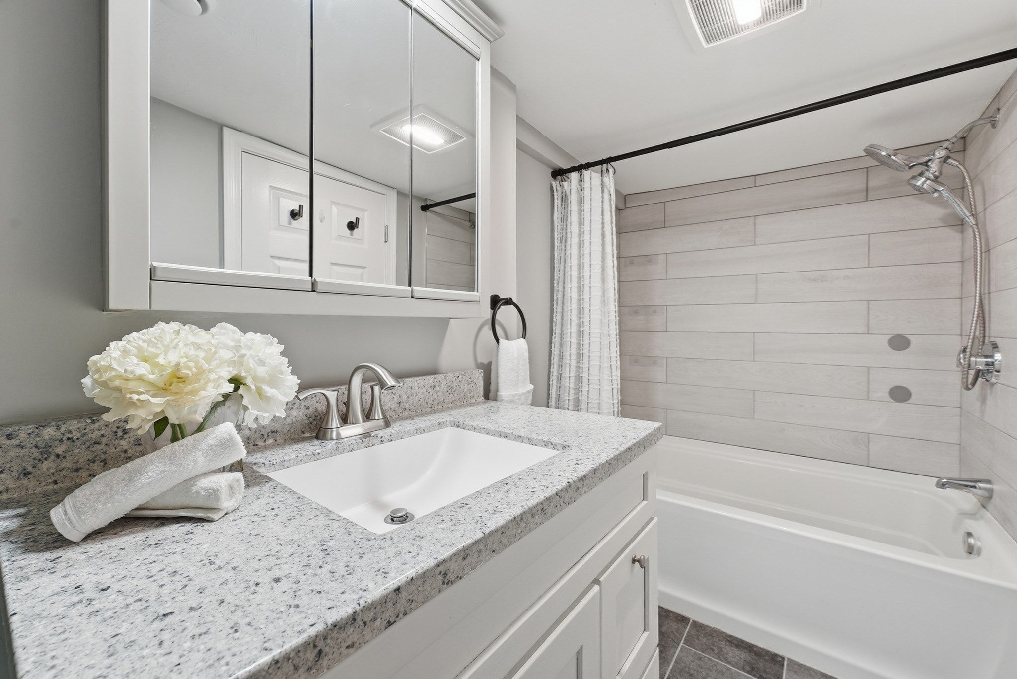 49 Harrington Road, Charlton, MA, 49 Harrington Road, Charlton, MA Photo #29