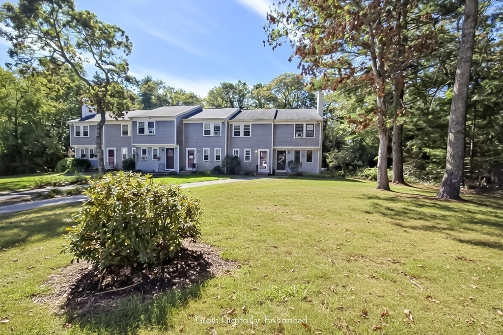 300 Falmouth Rd 18E