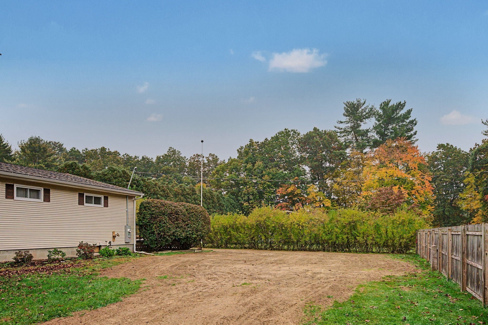 2 Karen Ln, Southampton, MA Photo #23