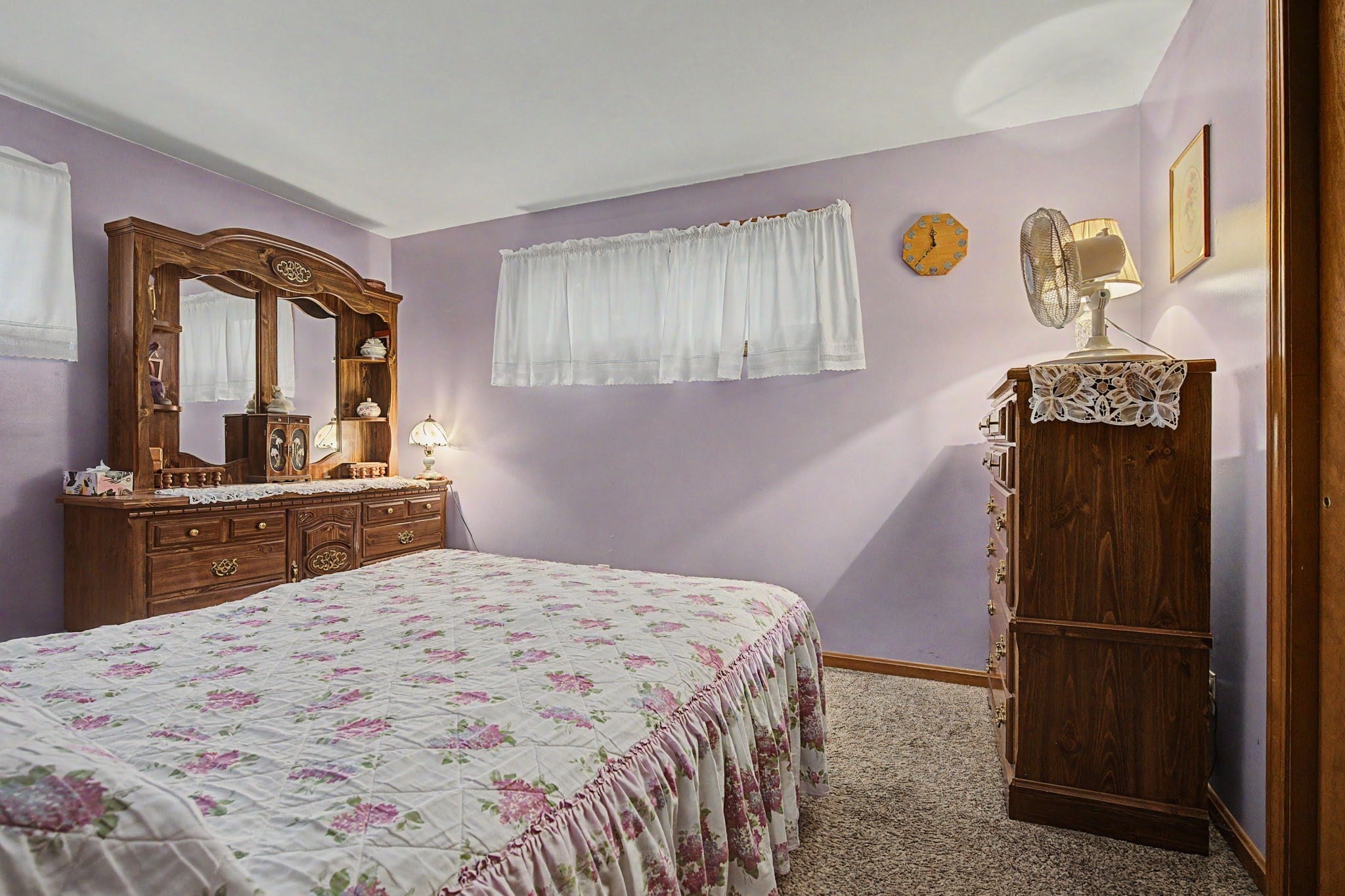 2 Karen Ln, Southampton, MA Photo #13