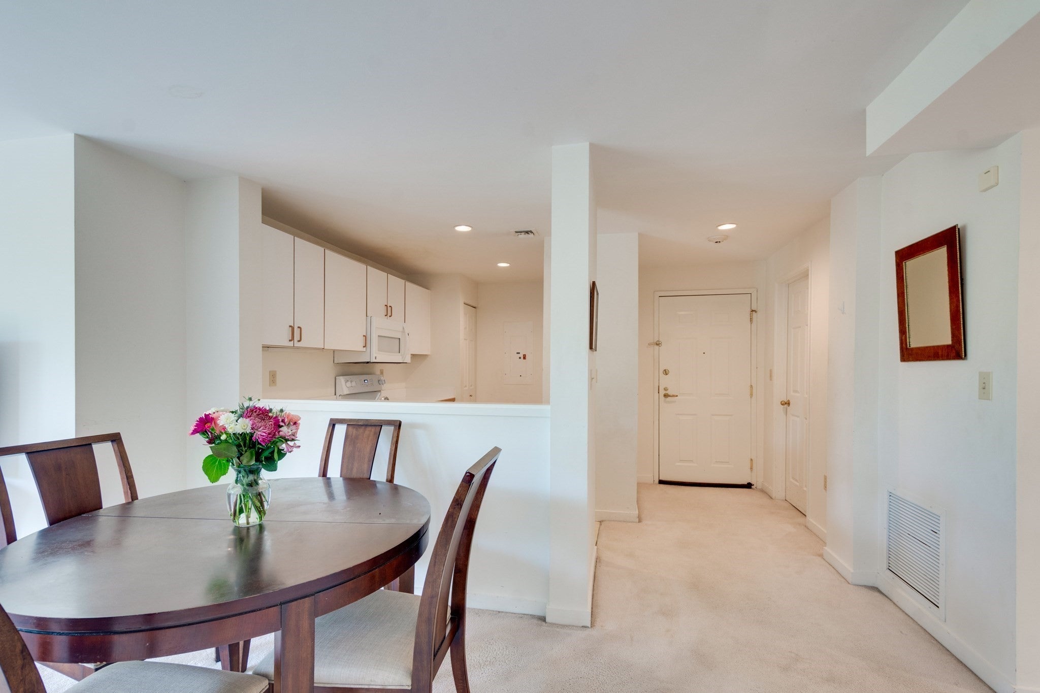 183 Oak Street #308, Newton, MA, 183 Oak Street #308, Newton, MA Photo #8