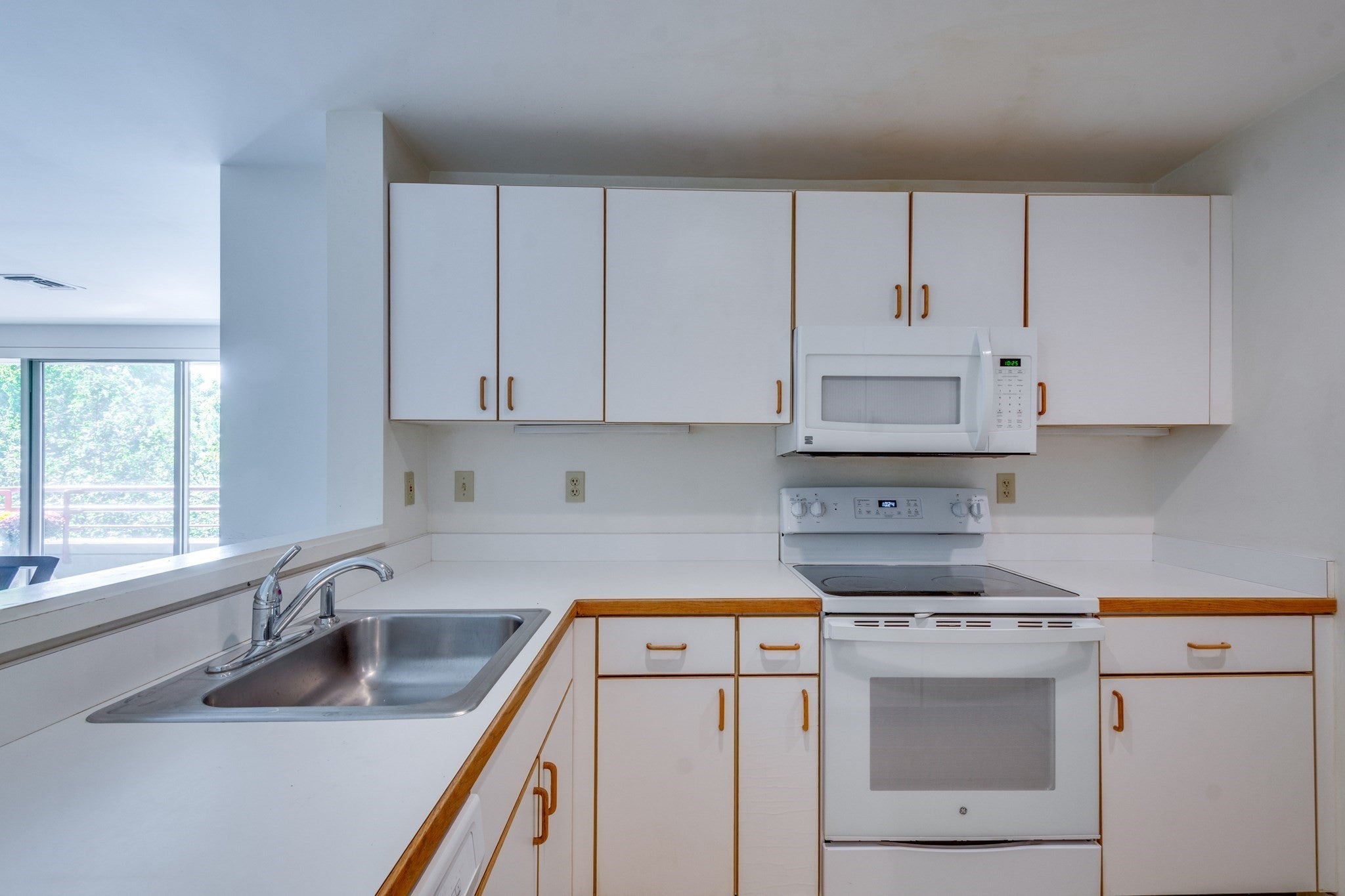 183 Oak Street #308, Newton, MA, 183 Oak Street #308, Newton, MA Photo #10