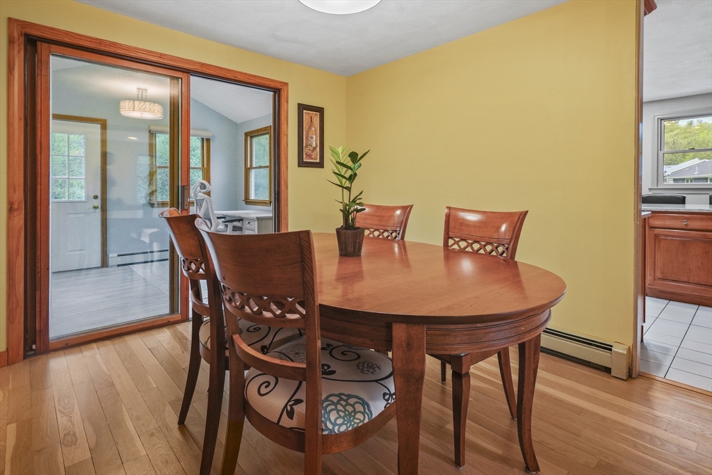 41 Lancaster Dr