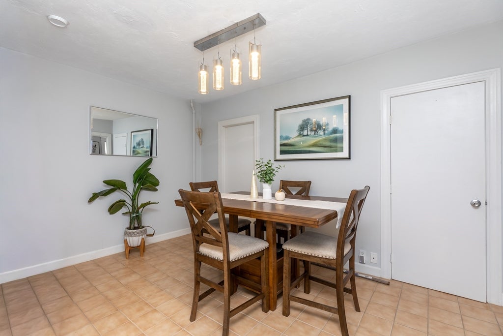9 Lawrence St #1, Woburn, MA, 9 Lawrence St #1, Woburn, MA Photo #11