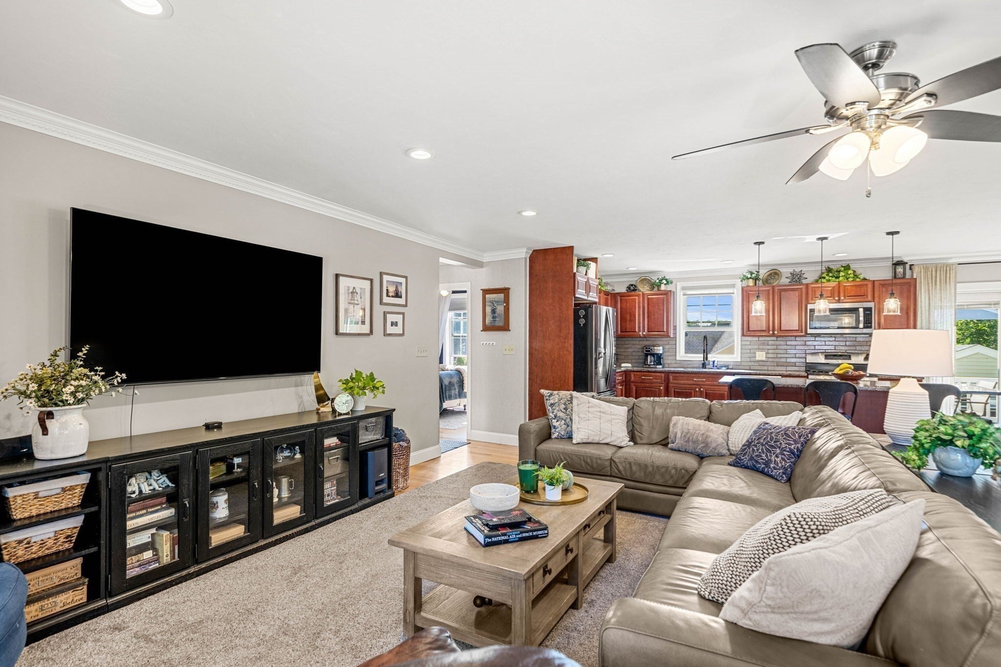 125 Fellsmere Street, Lynn, MA, 125 Fellsmere Street, Lynn, MA Photo #7