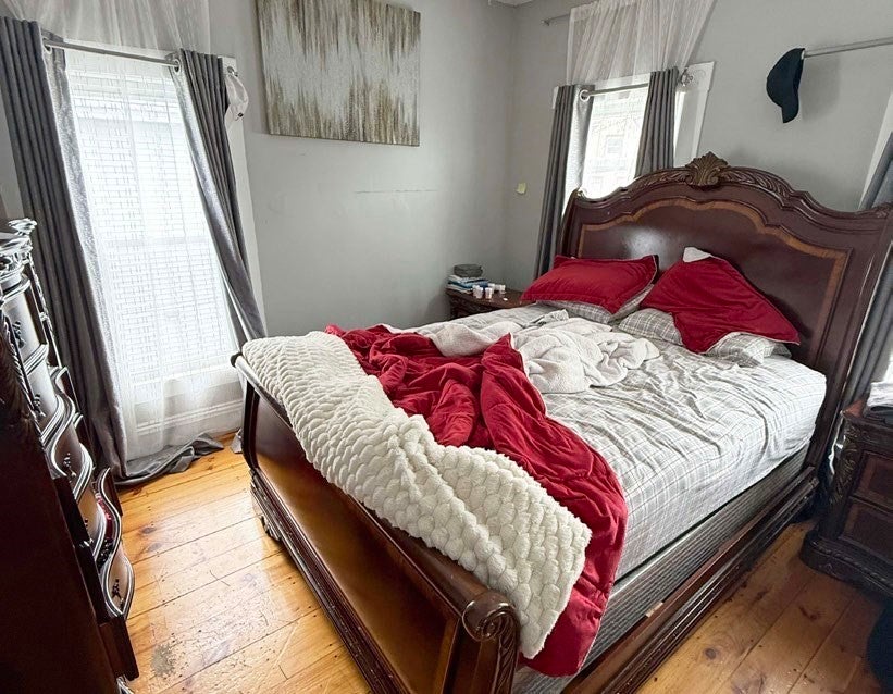 12 Columbus Ave, Lowell, MA Photo #7