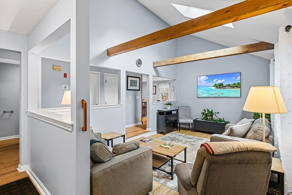 25 Reservoir Rd C4