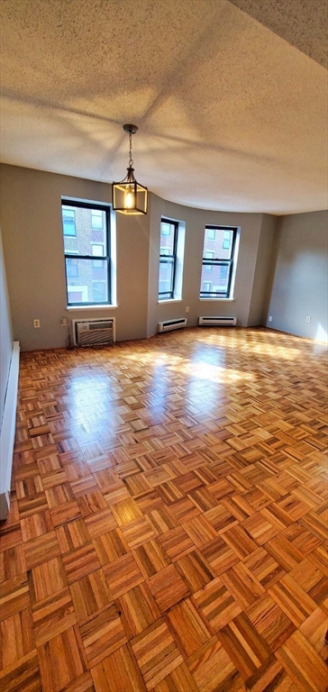 6 Cypress Rd 604