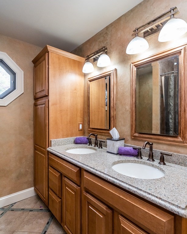 186 Tanglewood Drive, Longmeadow, MA Photo #35