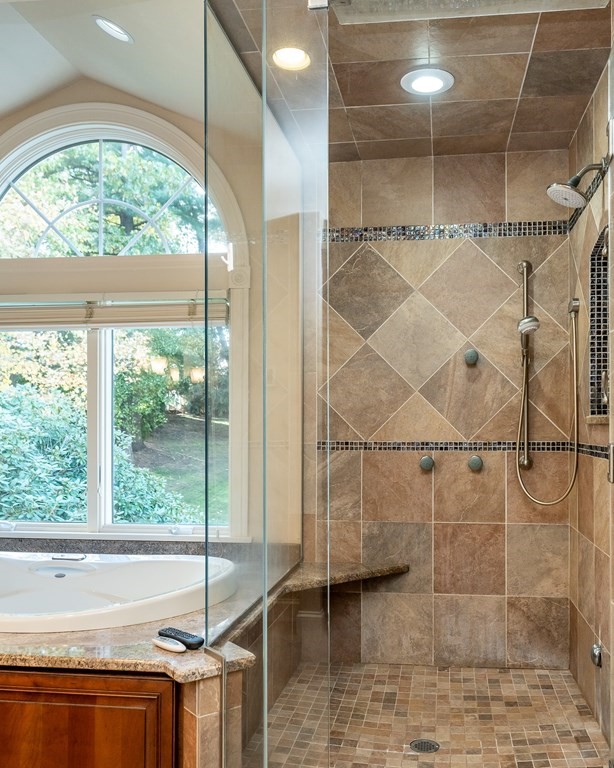 186 Tanglewood Drive, Longmeadow, MA Photo #32