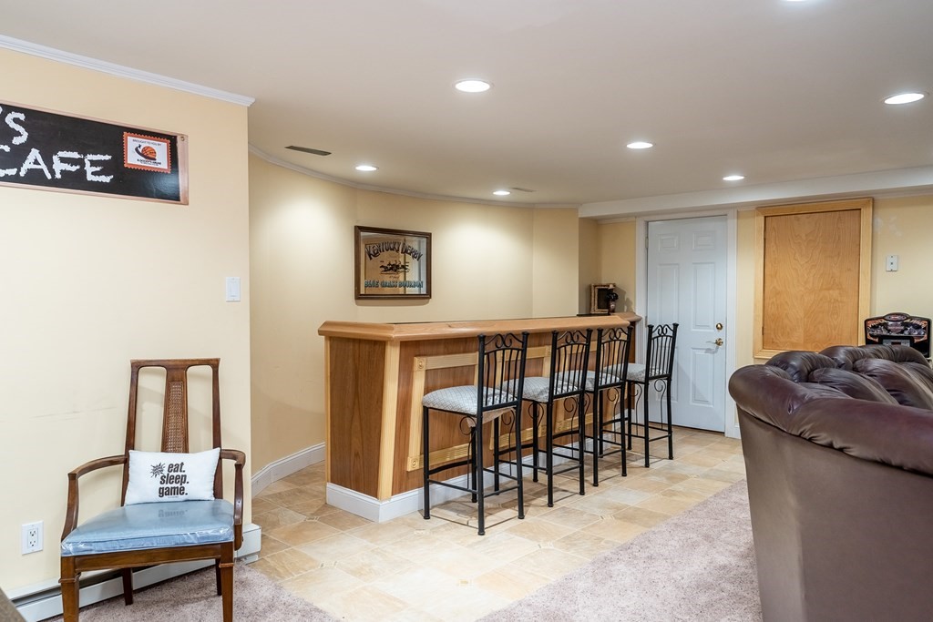 186 Tanglewood Drive, Longmeadow, MA Photo #42