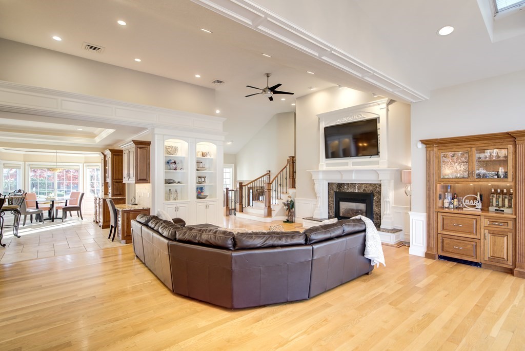 186 Tanglewood Drive, Longmeadow, MA Photo #14