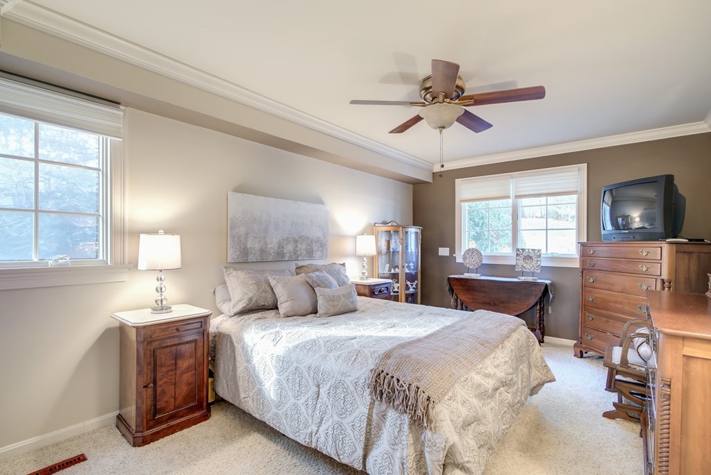 186 Tanglewood Drive, Longmeadow, MA Photo #26