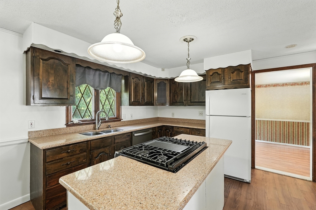 232 Lafayette St