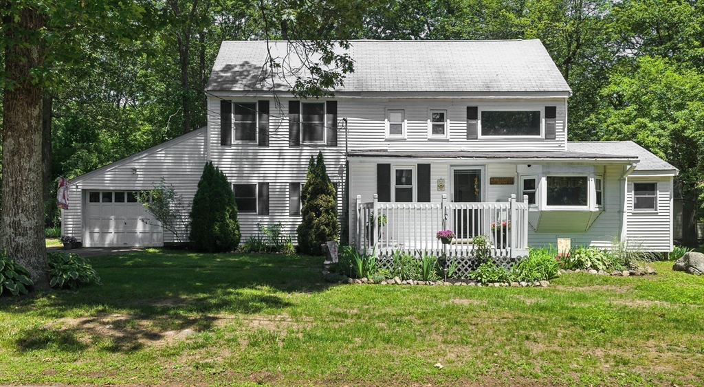 6 Hillcrest Dr