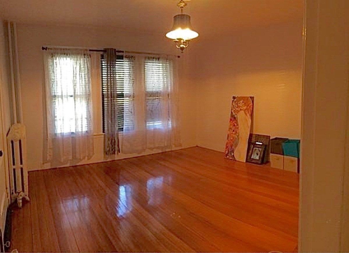 67 Greenleaf Ave 1
