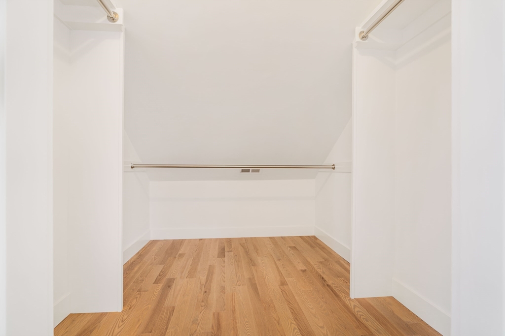 Boston, Massachusetts 02119, United States, 2 Bedrooms Bedrooms, ,2 BathroomsBathrooms,Residential,Pending,105798