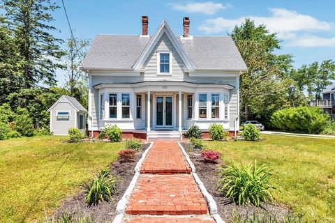 Single Family Residence in Chatham MA 2702 Main St.jpg