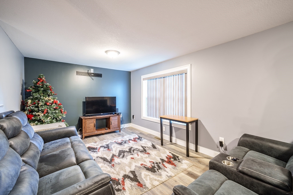 41 Claremont St