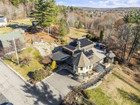 57 Highview St Fitchburg MA 01420