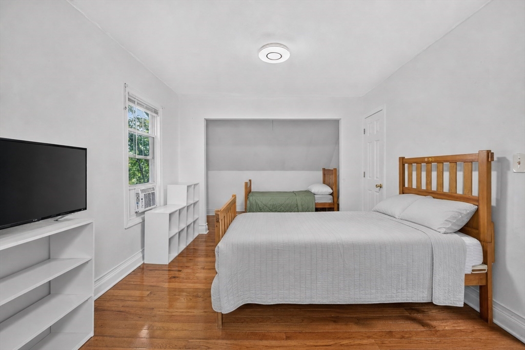 19 Huss Court, Lynn, MA Photo #11