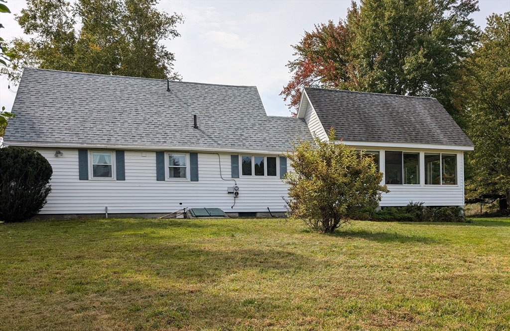 504 Lampblack Rd