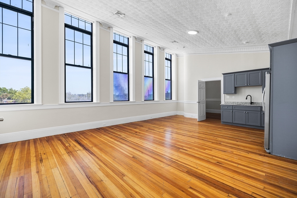 202 Broadway 31