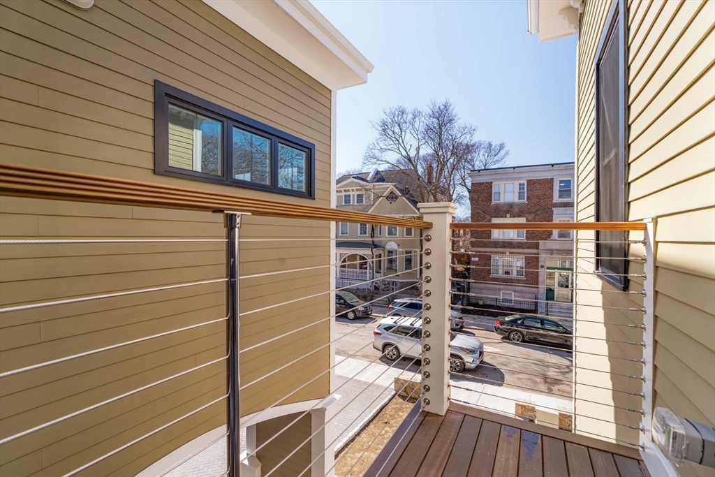 Boston, Massachusetts 02119, United States, 2 Bedrooms Bedrooms, ,2 BathroomsBathrooms,Residential,Pending,112995