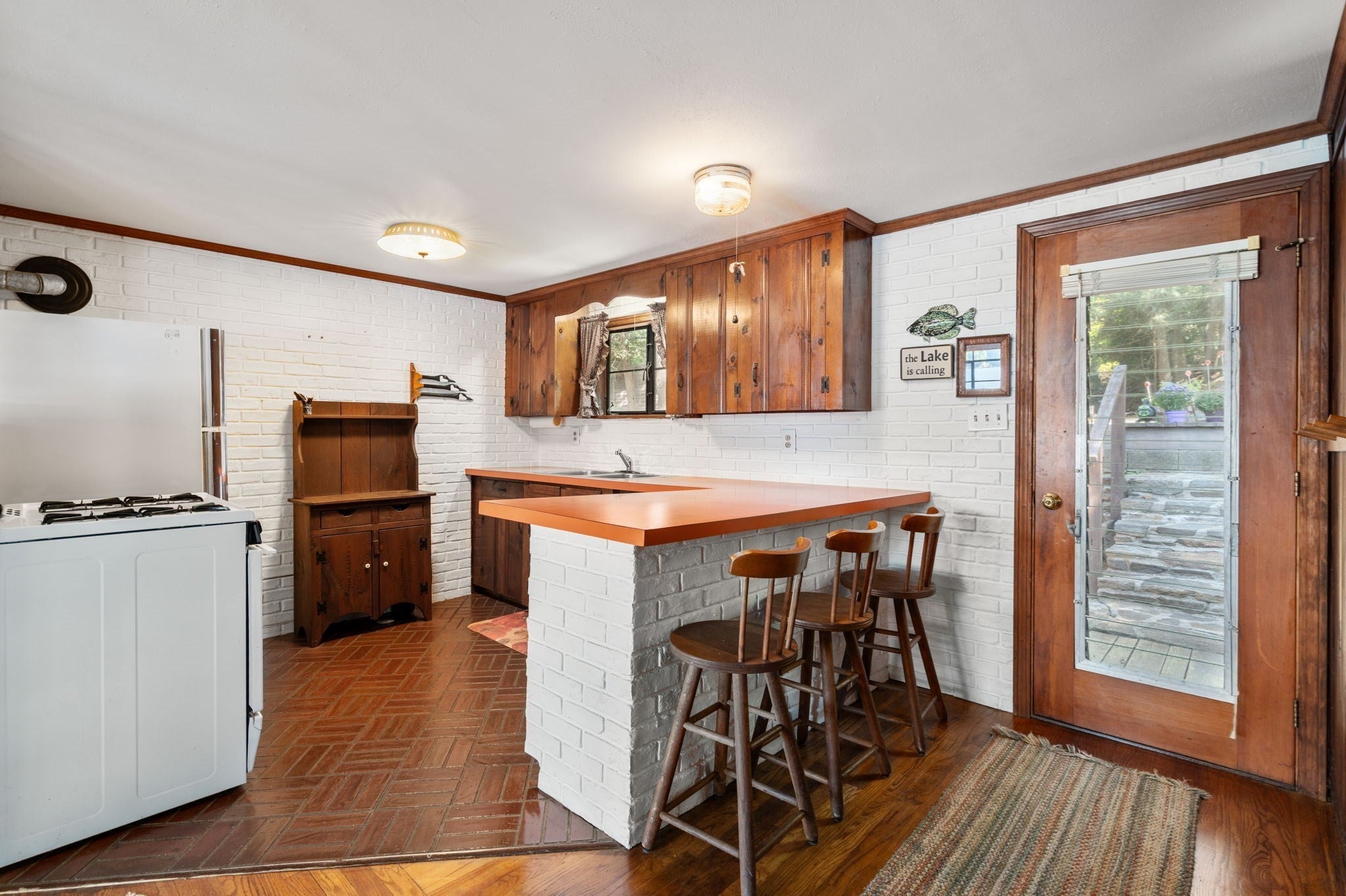 26 Barry Dr, Holland, MA, 26 Barry Dr, Holland, MA Photo #11