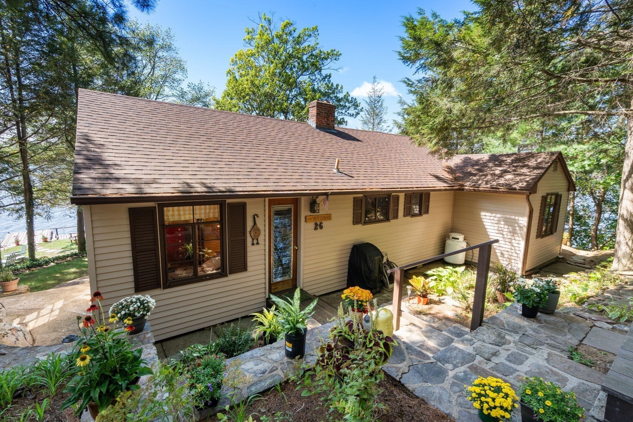 26 Barry Dr, Holland, MA, 26 Barry Dr, Holland, MA Photo #4
