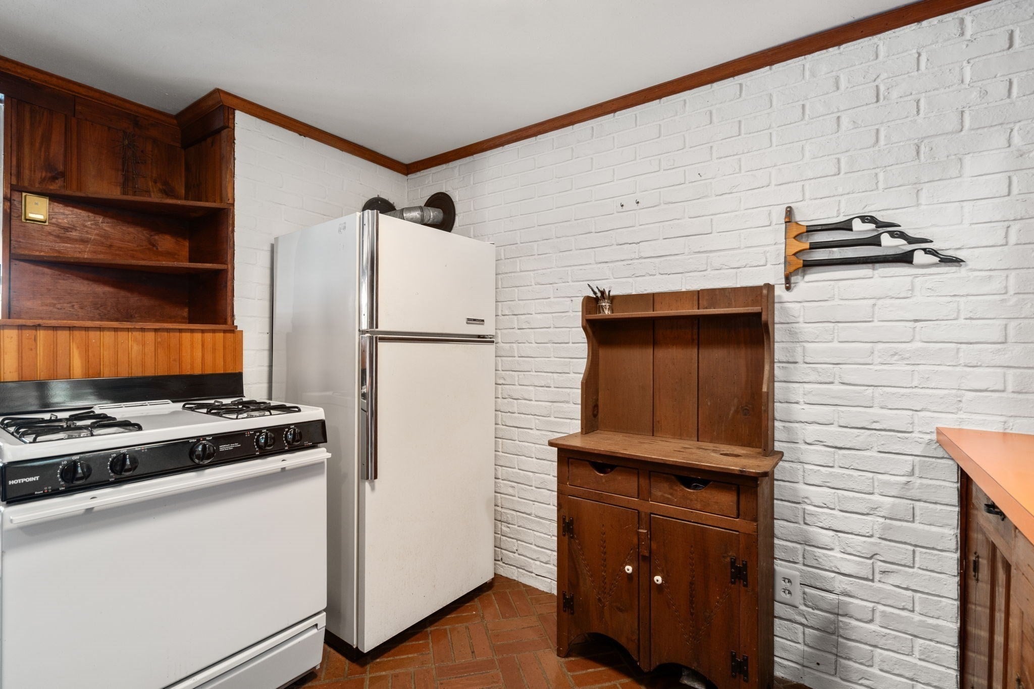 26 Barry Dr, Holland, MA, 26 Barry Dr, Holland, MA Photo #12