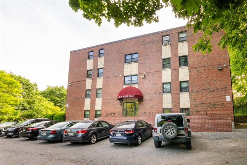 22 Branchfield St C1