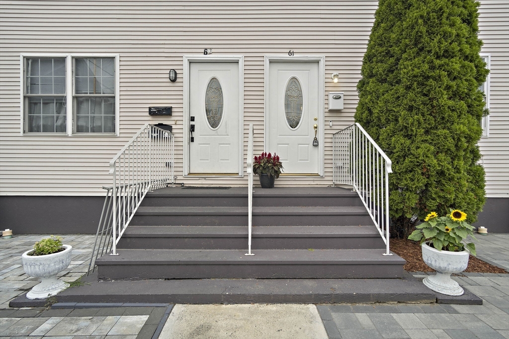 61 Orchard St 61