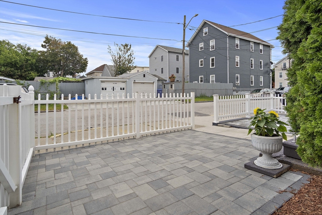61 Orchard St 61