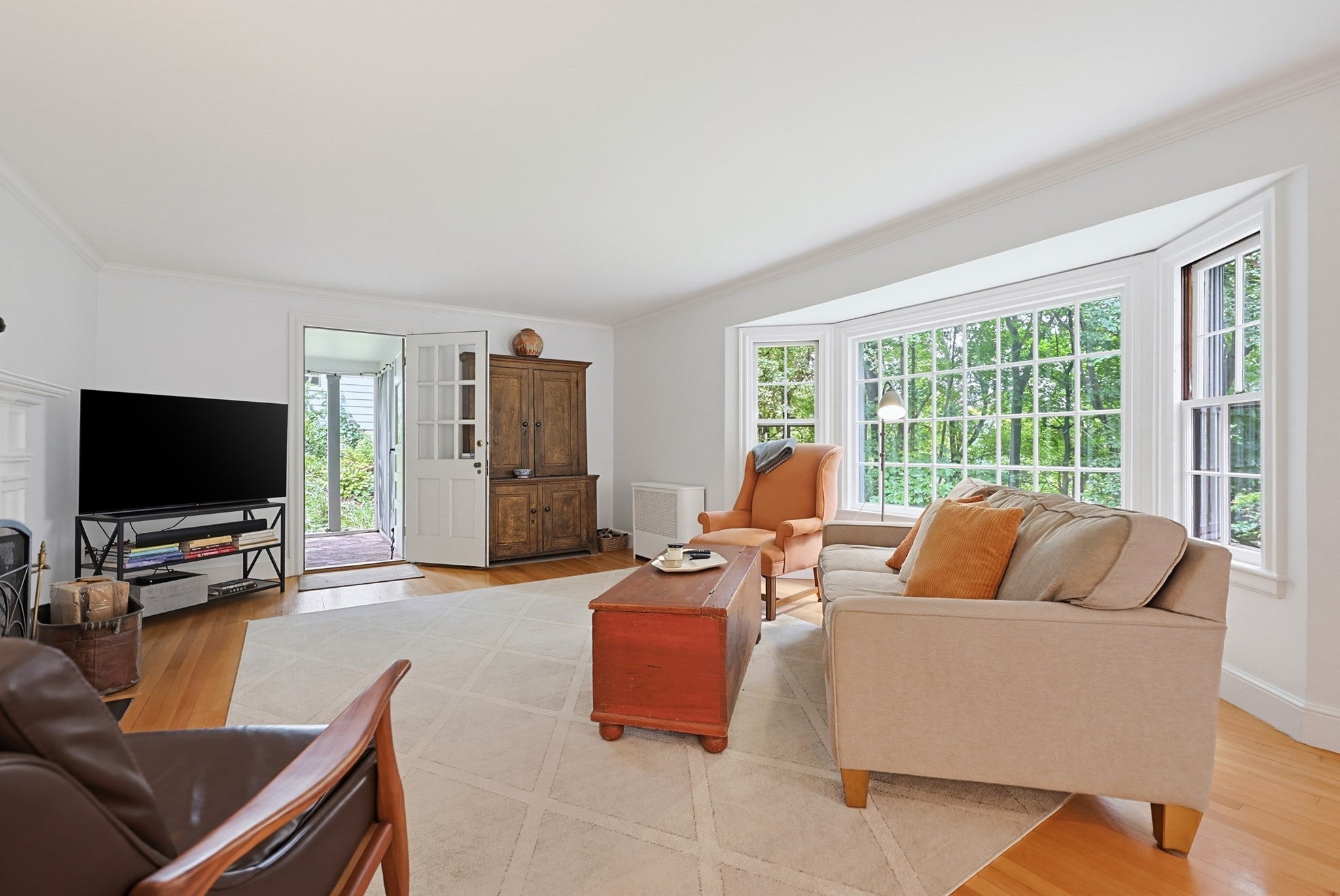 28 Drury Ln, Worcester, MA, 28 Drury Ln, Worcester, MA Photo #14
