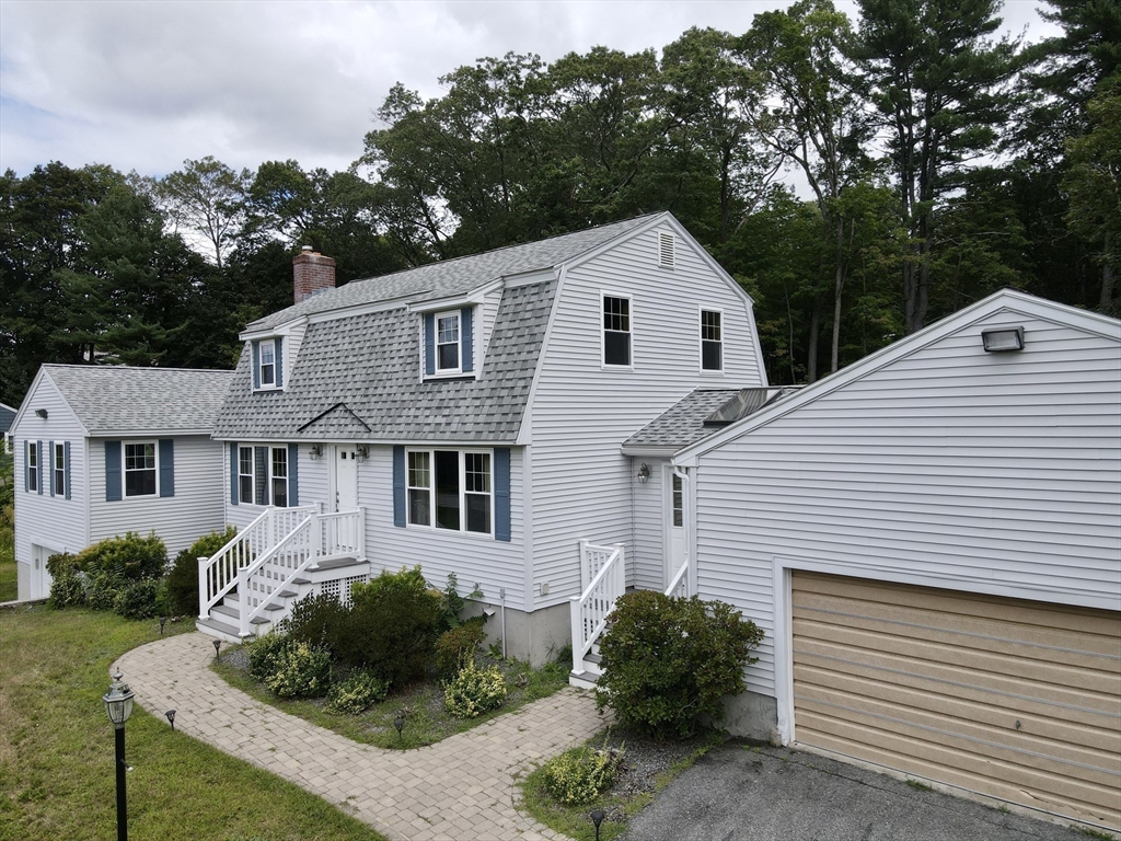 66 Acton Road