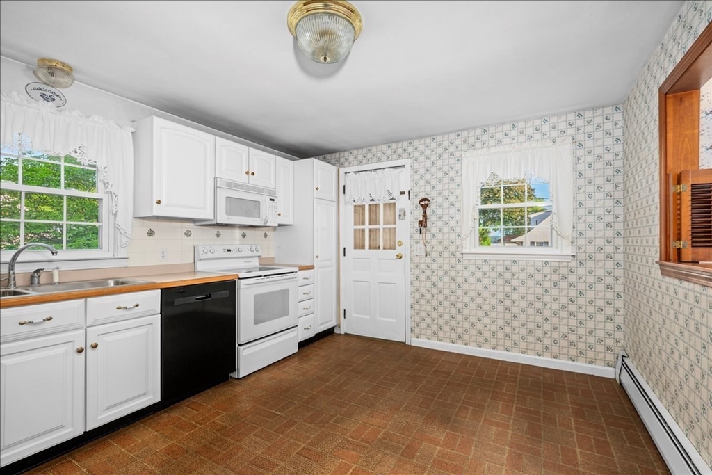 106 Elmwood St