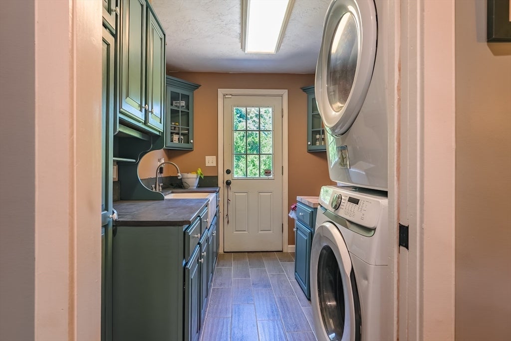 1746 Cedar St, Dighton, MA, 1746 Cedar St, Dighton, MA Photo #11