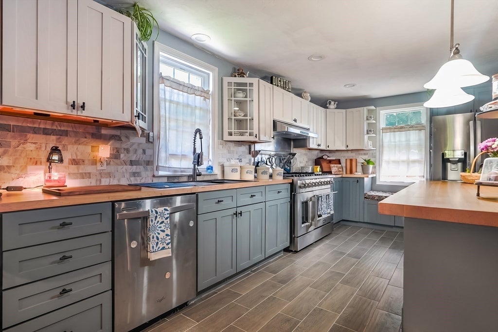 1746 Cedar St, Dighton, MA, 1746 Cedar St, Dighton, MA Photo #7