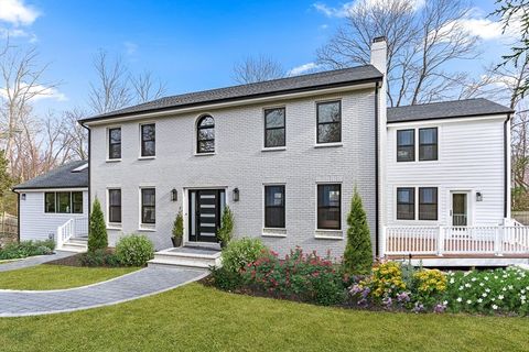 7 Garden Rd Wellesley MA 02481