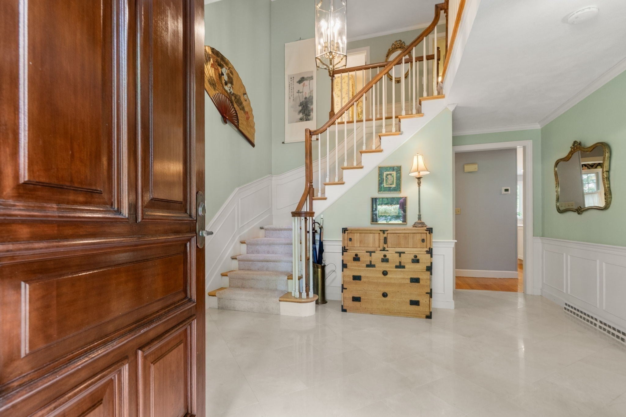 10 Circle Dr