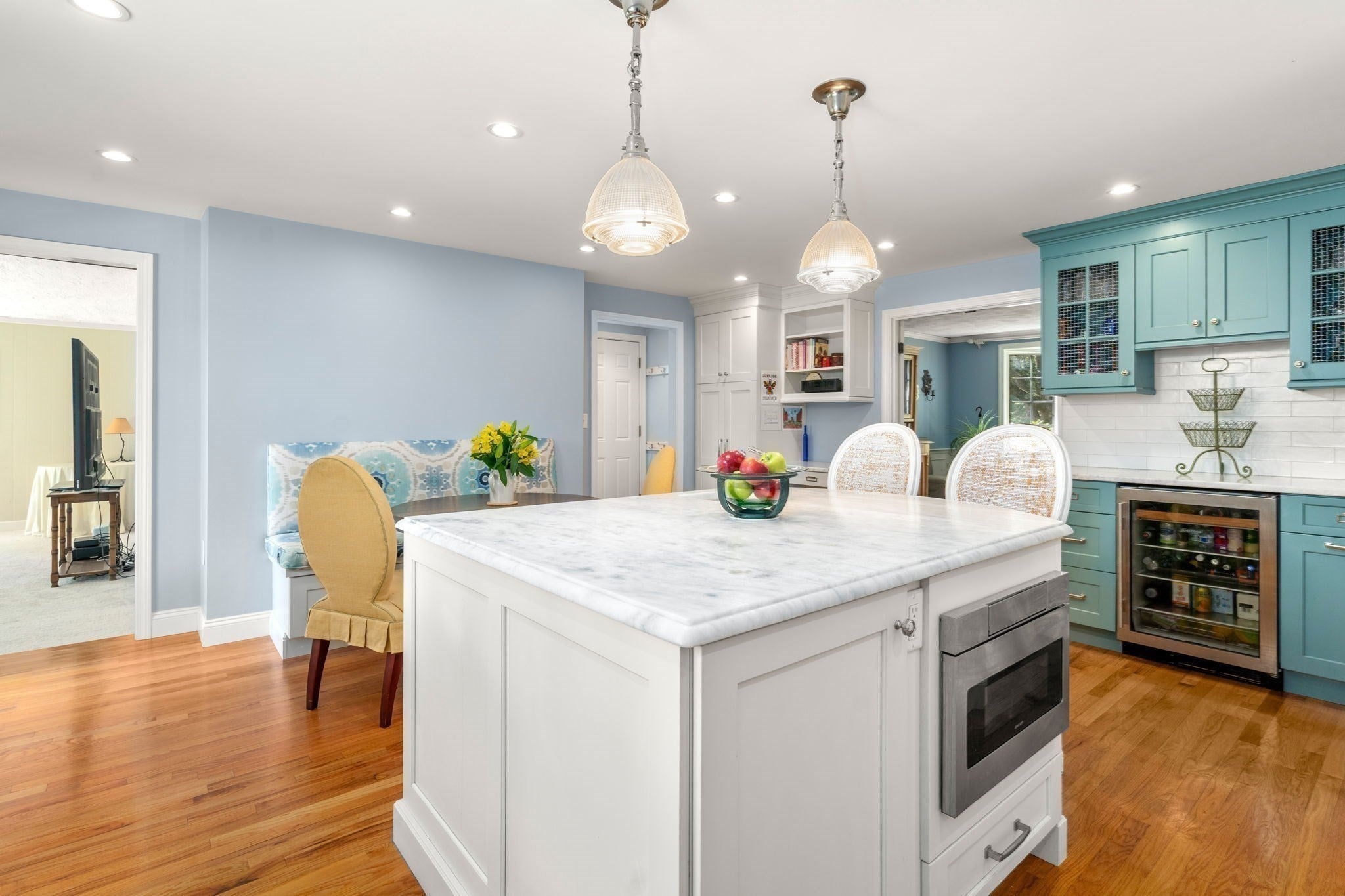 10 Circle Dr, Dover, MA Photo #9