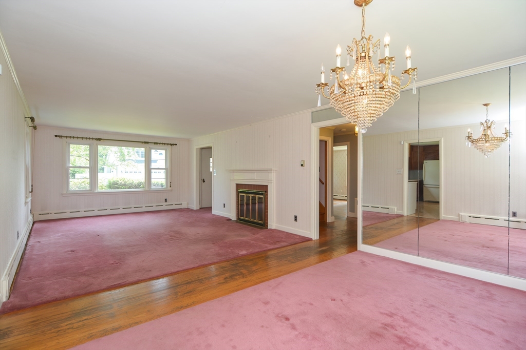 41 Russell Rd