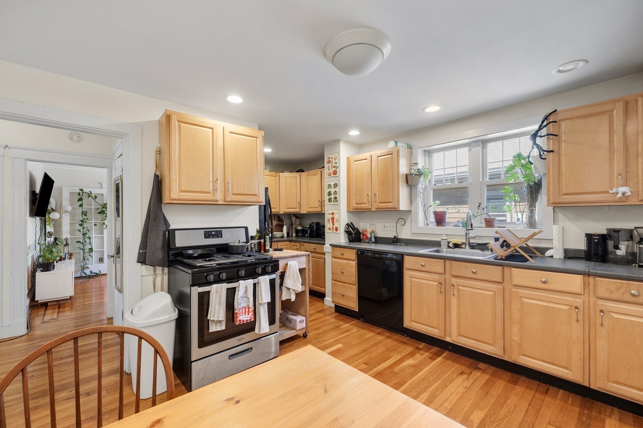 5-6 Seagrave Rd, Cambridge, MA, 5-6 Seagrave Rd, Cambridge, MA Photo #15