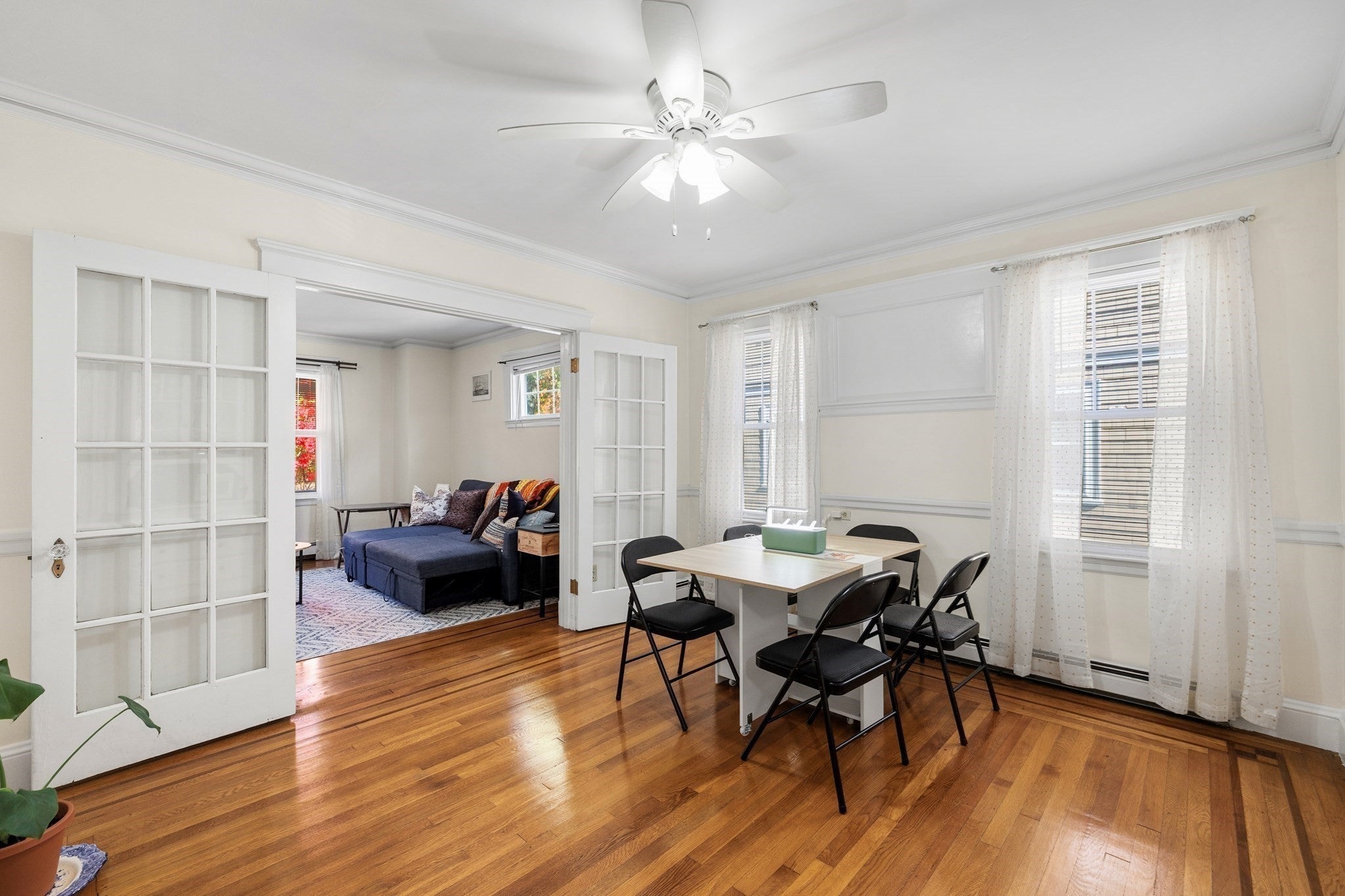 5-6 Seagrave Rd.
