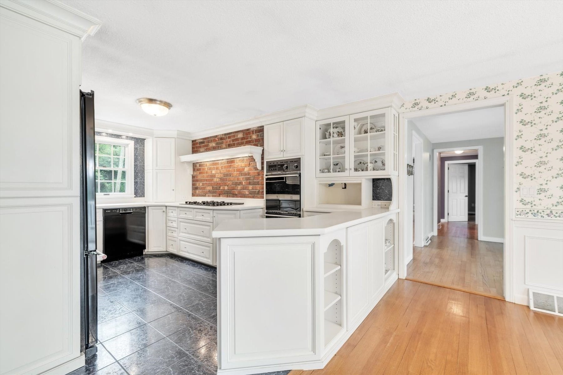844 W Yarmouth RD, Yarmouth, MA, 844 W Yarmouth RD, Yarmouth, MA Photo #9