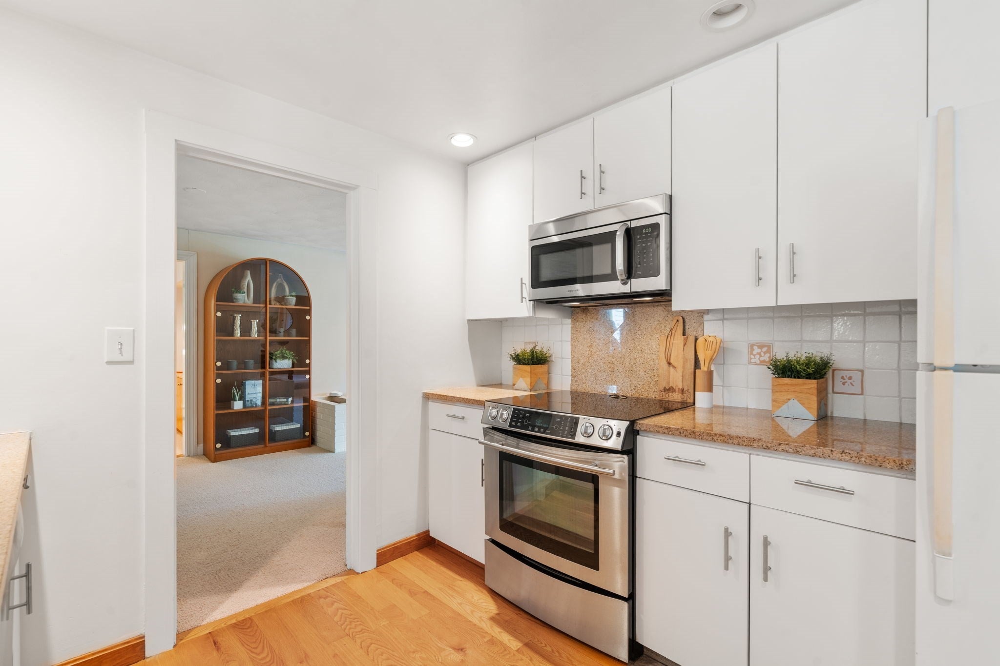 16 Stanley Road, Newton, MA, 16 Stanley Road, Newton, MA Photo #11