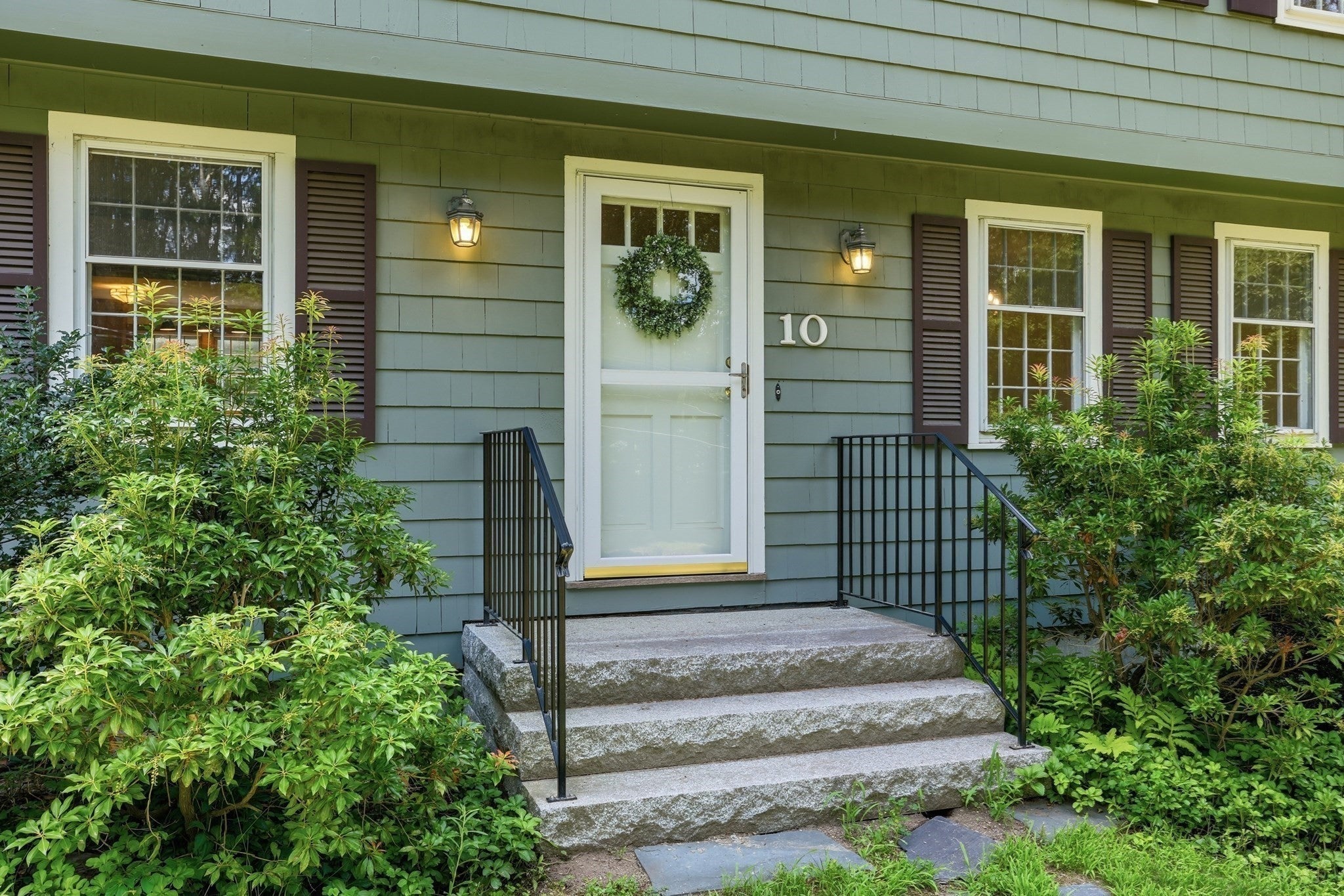 10 Beaver Dam Dr